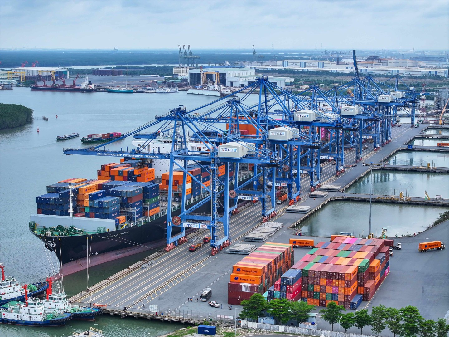 Dịch vụ cung ứng tàu biển